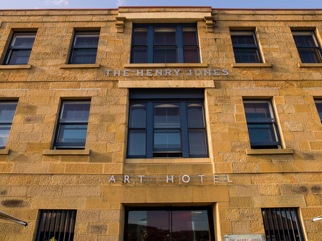The Henry Jones Art Hotel Hobart Exterior photo The Henry Jones Art Hotel