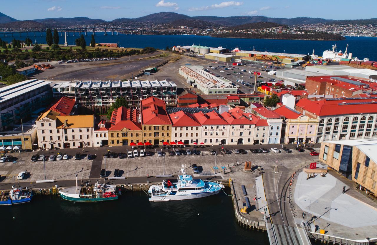 The Henry Jones Art Hotel Hobart Exterior photo Aerial view of the Port of Devonport